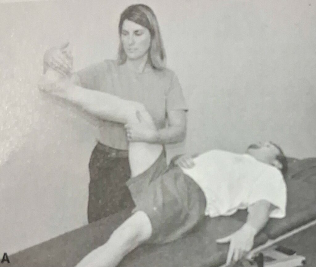 End position of D2 Extension in PNF pattern in lower limb